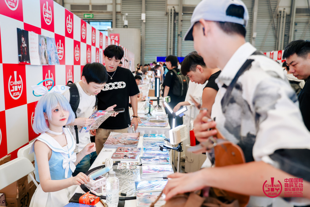 43.89万人次再创新高!第23届ChinaJoy圆满落幕:感谢有你,共赴这场“与AI同游”的盛夏之约 https://cms3.chinajoy.net/157/upload/resources/image/103619.png?token=Bearer eyJhbGciOiJIUzUxMiJ9.eyJpc3MiOiJlY2hpc2FuIiwic3ViIjoie1wiY2xpZW50XCI6XCJXRUJcIixcInR5cGVcIjpcIlVTRVJcIixcIm5hbWVcIjpcInVzZXIyX2FwaVwiLFwic2lnbmF0dXJlXCI6bnVsbCxcImV4cGlyZXNfaW5cIjoxODAwMDAwMH0iLCJpYXQiOjE3ODU4MzQ1ODEsImV4cCI6MTc4NTg1MjU4MX0.HoThmgOAUMt0EpWerAm8NYzl6DOy1GtDxDIOGVxXjea3HVMpGDIiP16BBotix2abTm3MiXT5hcOKdUHNC1Lp7g